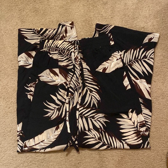 Frenchy Women’s Tropical Printed High Waist Pants - Picture 3 of 5